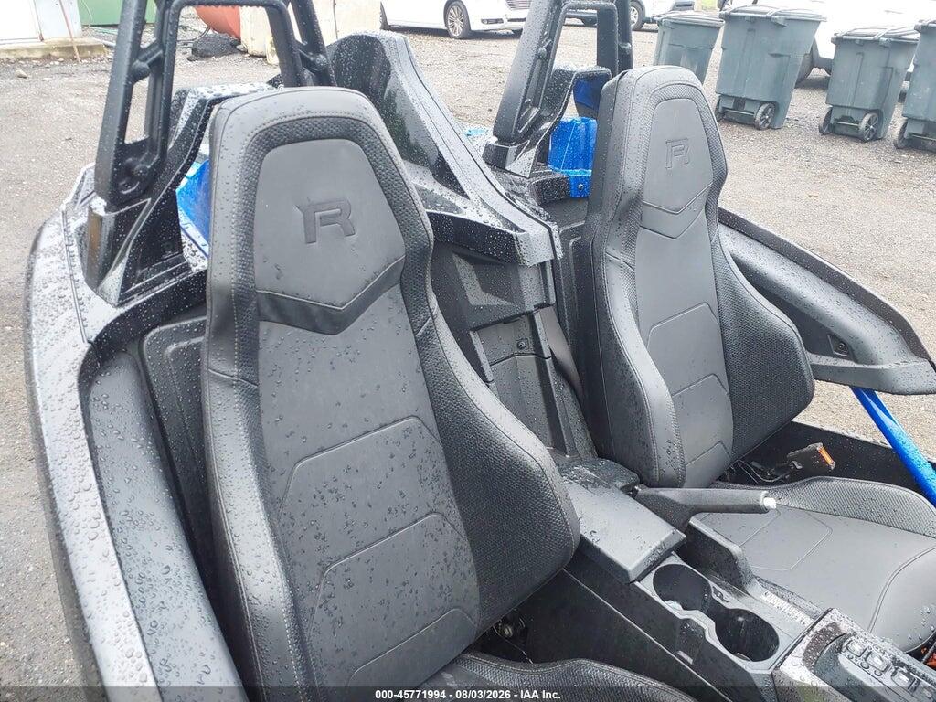 57XAARHB1P8158345 2023 POLARIS SLINGSHOT photo no. 8