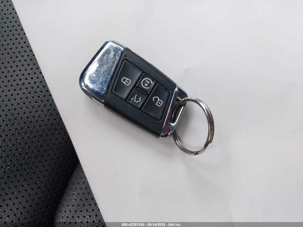 1V2FE2CA0MC223881 2021 VOLKSWAGEN ATLAS CROSS SPORT photo no. 11