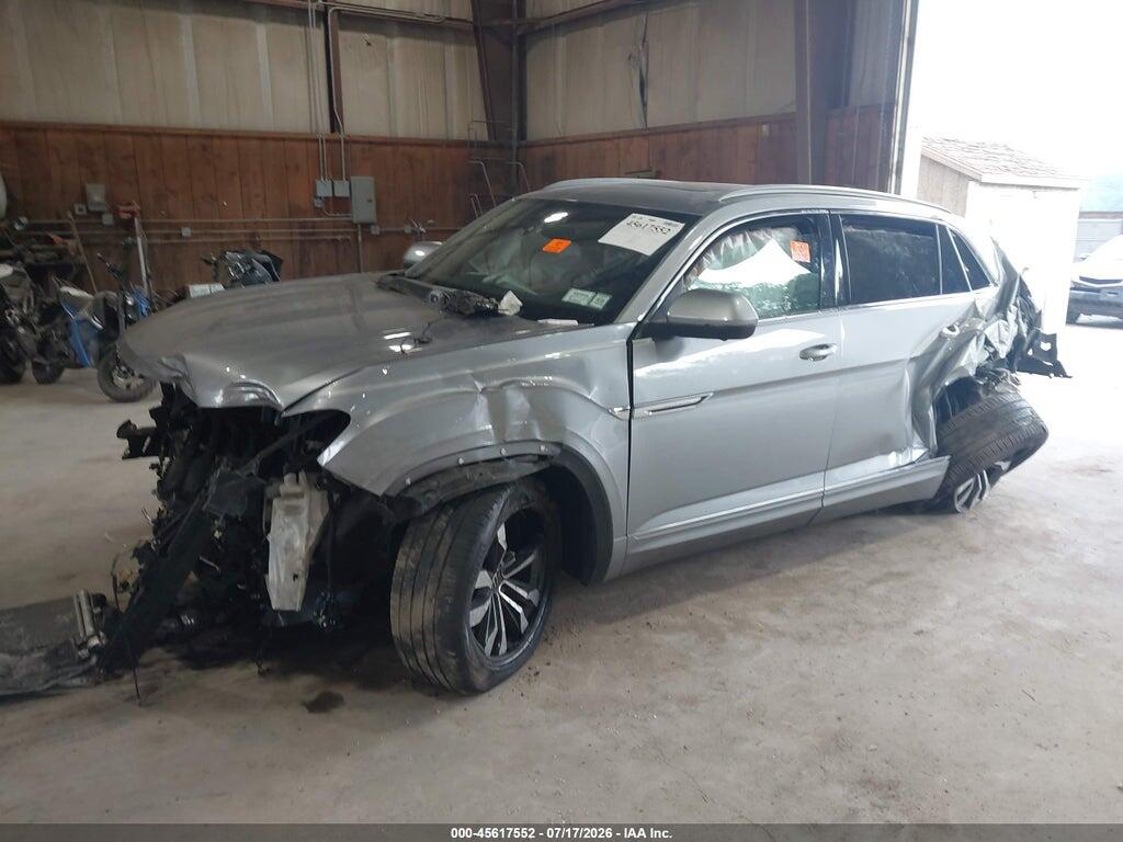 1V2FE2CA4MC234866 2021 VOLKSWAGEN ATLAS CROSS SPORT photo no. 2