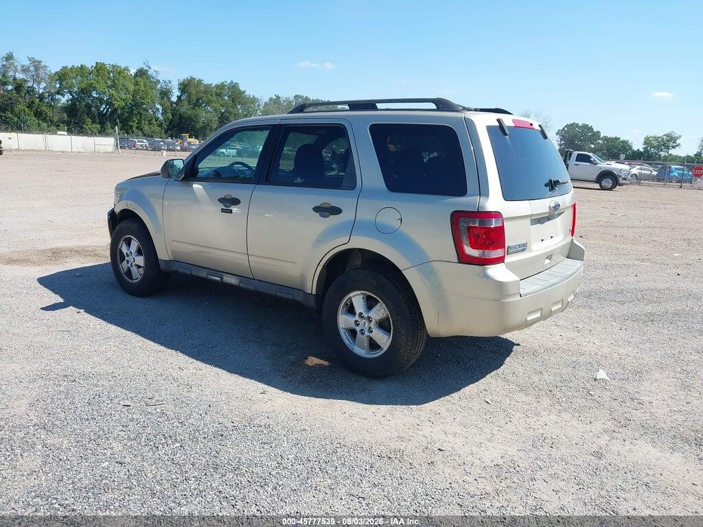 1FMCU0DG8AKC28984 2010 FORD ESCAPE photo no. 3
