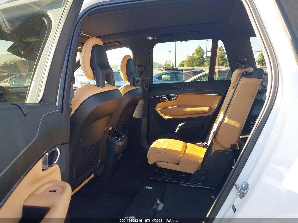YV4A22PL7M1709371 2021 VOLVO XC90 photo no. 8