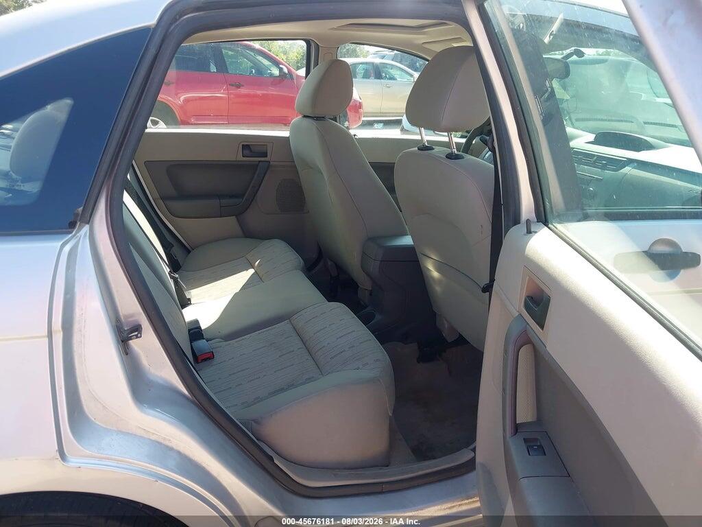 1FAHP3FN3AW231143 2010 FORD FOCUS photo no. 8