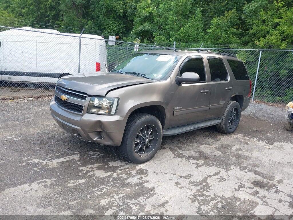 1GNSKAE09CR115950 2012 CHEVROLET TAHOE photo no. 2