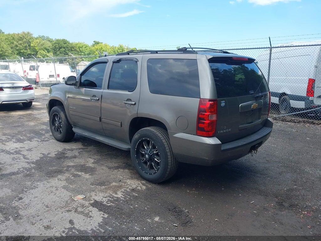 1GNSKAE09CR115950 2012 CHEVROLET TAHOE photo no. 3