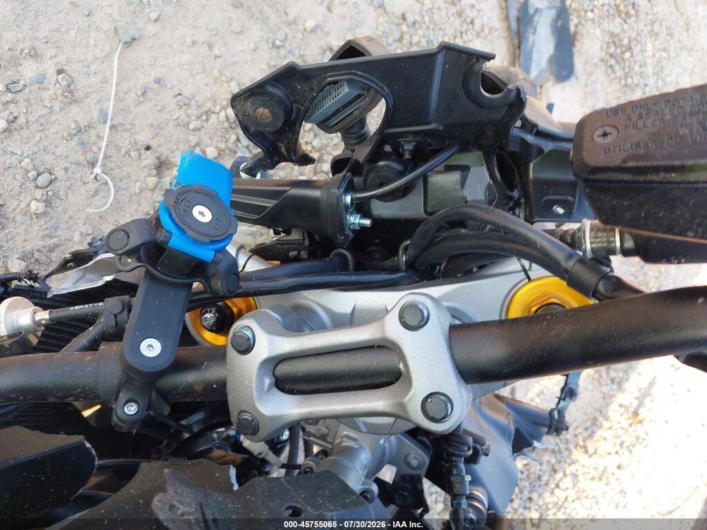 JS1EK11B1P7100254 2023 SUZUKI GSX-S1000 photo no. 7