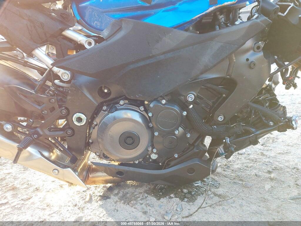 JS1EK11B1P7100254 2023 SUZUKI GSX-S1000 photo no. 8