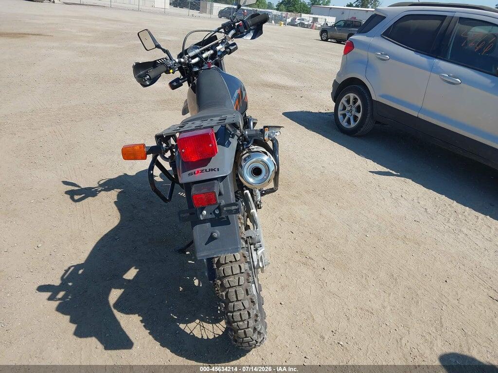 JS1SP46D3P7102474 2023 SUZUKI DR650 photo no. 6