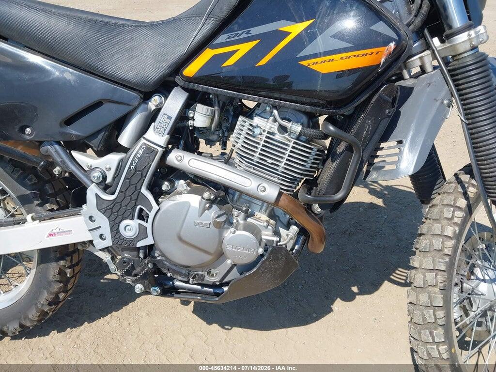 JS1SP46D3P7102474 2023 SUZUKI DR650 photo no. 8