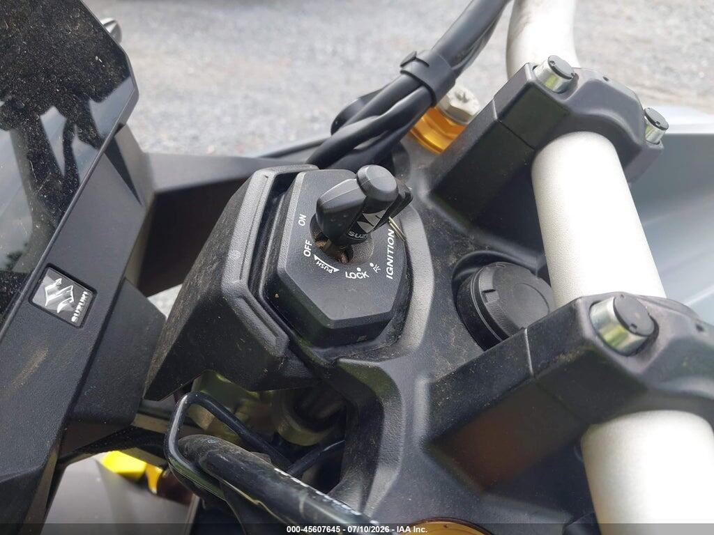 JS1EM12BXP7100729 2023 SUZUKI DL800DE photo no. 11