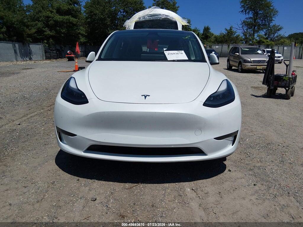 7SAYGAEE5PF703083 2023 TESLA MODEL Y photo no. 12