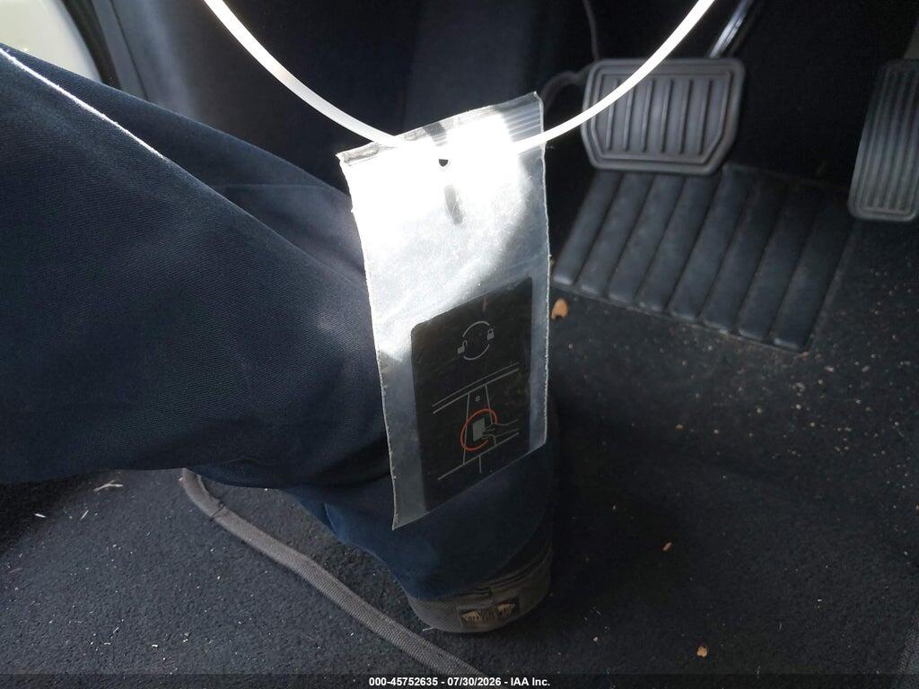 5YJ3E1EA8PF398110 2023 TESLA MODEL 3 photo no. 11