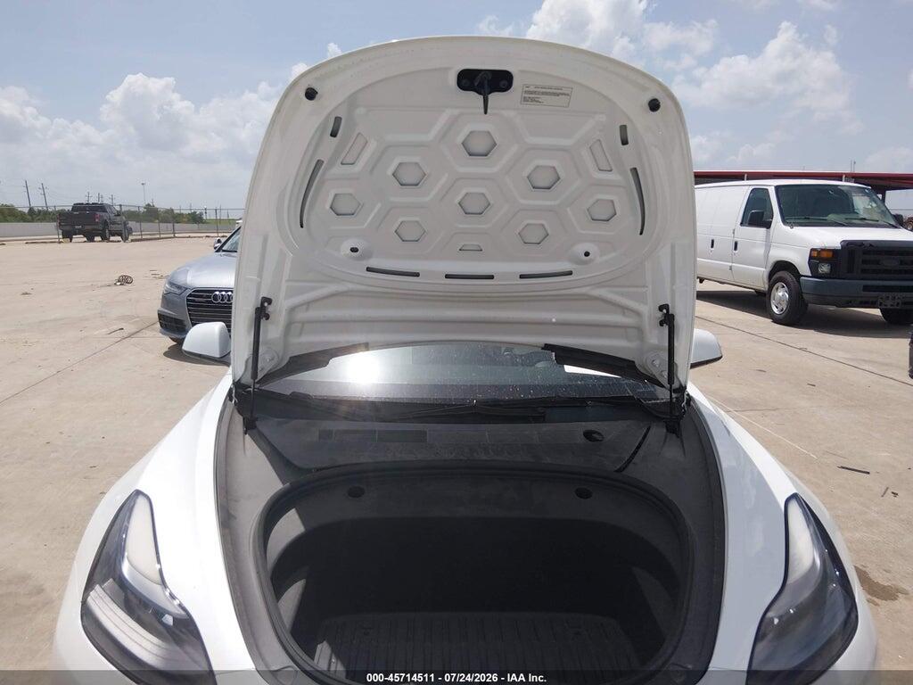 5YJ3E1EA7PF590067 2023 TESLA MODEL 3 photo no. 10
