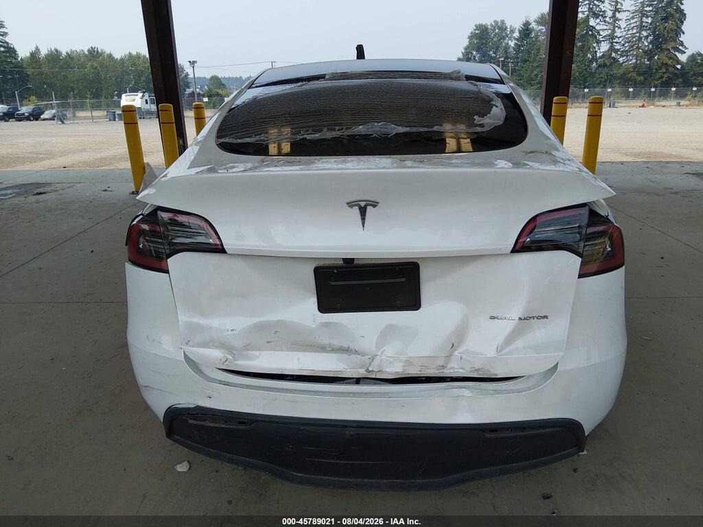 7SAYGDEE8PF886805 2023 TESLA MODEL Y photo no. 6