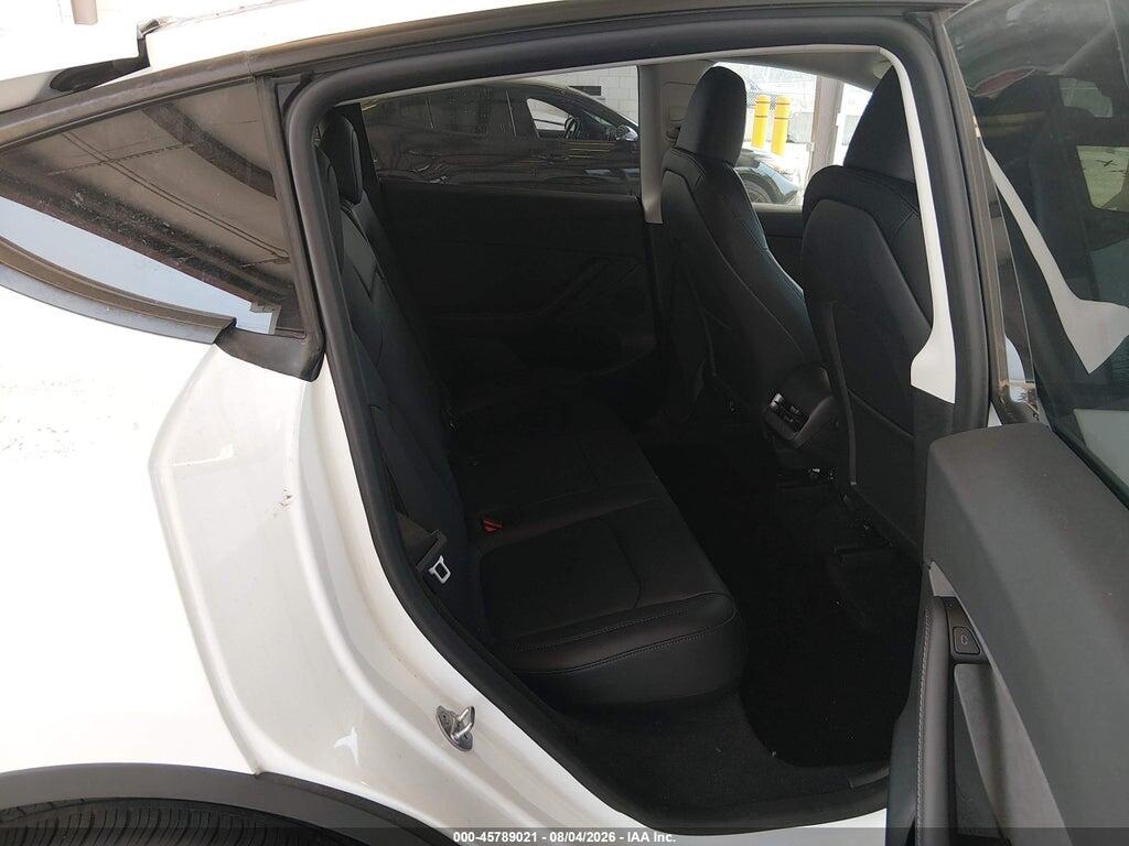7SAYGDEE8PF886805 2023 TESLA MODEL Y photo no. 8