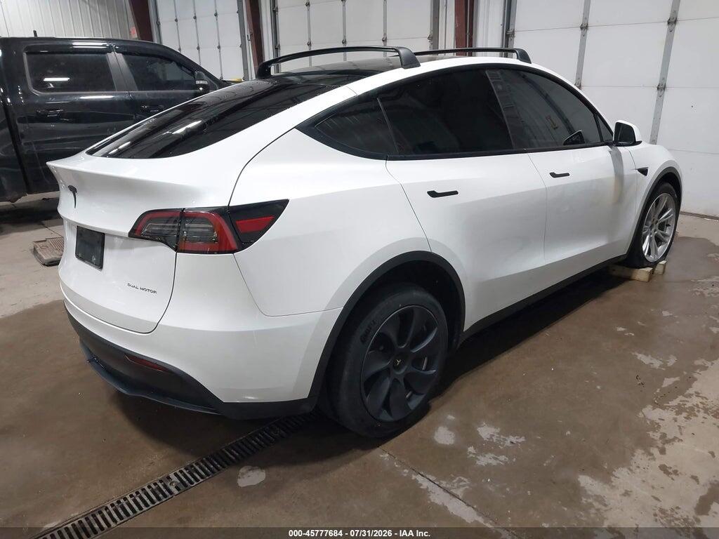 7SAYGDEE2PF613956 2023 TESLA MODEL Y photo no. 4