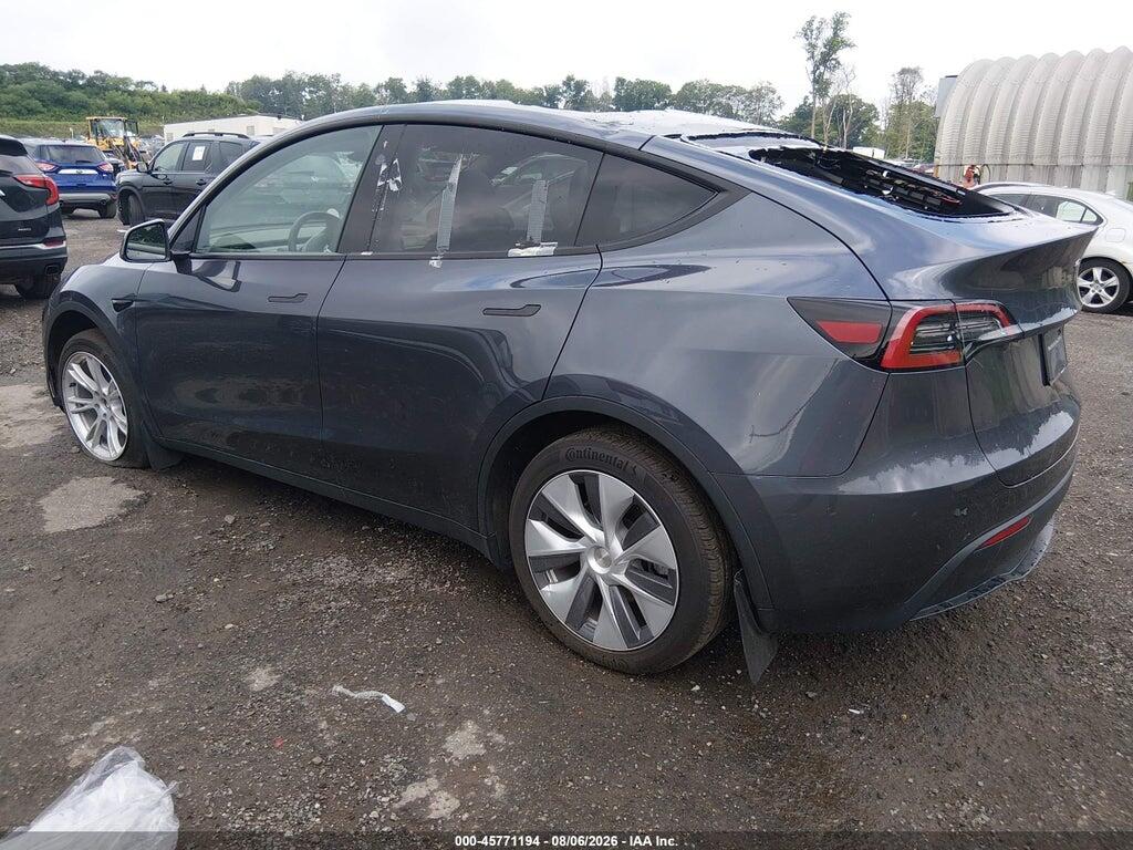 7SAYGDEE9PF855580 2023 TESLA MODEL Y photo no. 3