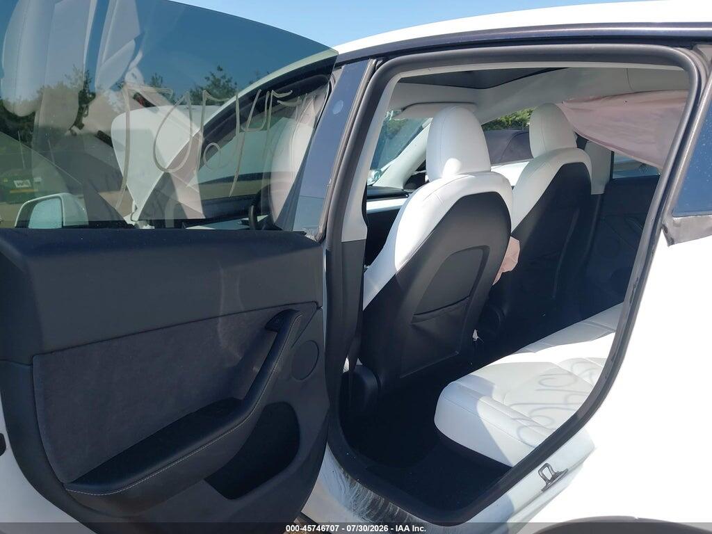 7SAYGDEE2PA188204 2023 TESLA MODEL Y photo no. 8