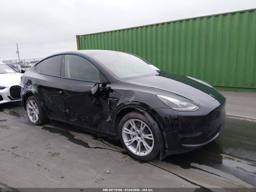 7SAYGDEEXPA181548 2023 TESLA MODEL Y photo no. 1