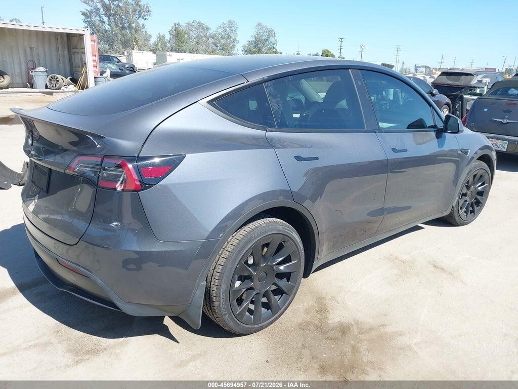 7SAYGDEE5PF605673 2023 TESLA MODEL Y photo no. 4
