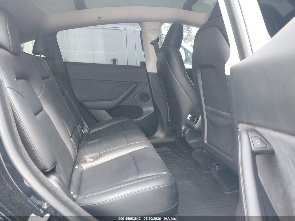 7SAYGDEF2PF741154 2023 TESLA MODEL Y photo no. 8