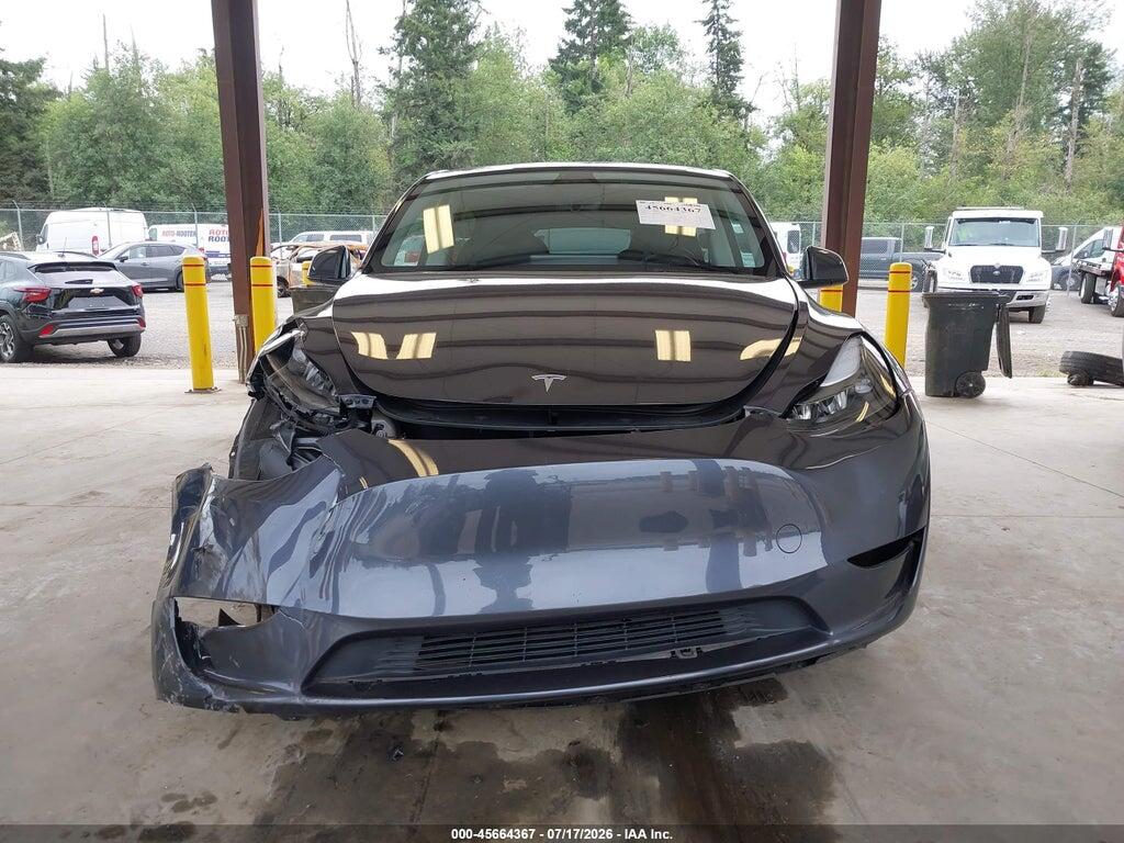 7SAYGDEE3PF921590 2023 TESLA MODEL Y photo no. 11