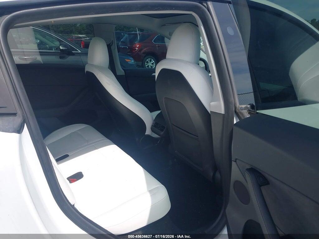 7SAYGDEEXPF842160 2023 TESLA MODEL Y photo no. 8