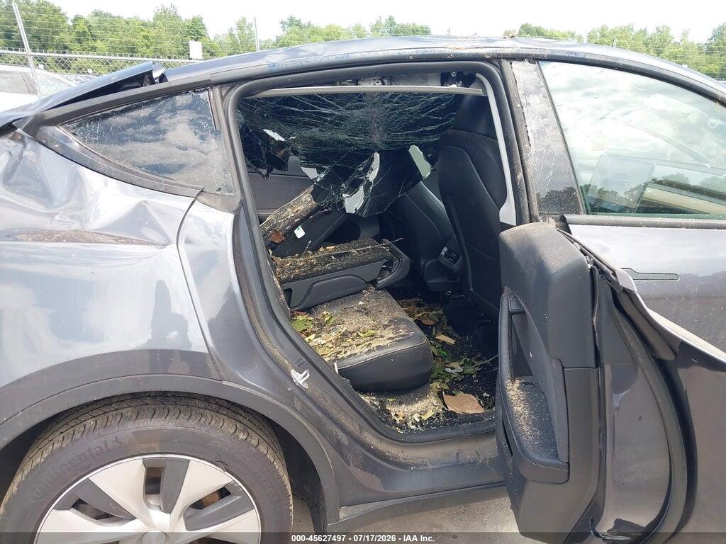 7SAYGDEE9PF796353 2023 TESLA MODEL Y photo no. 8