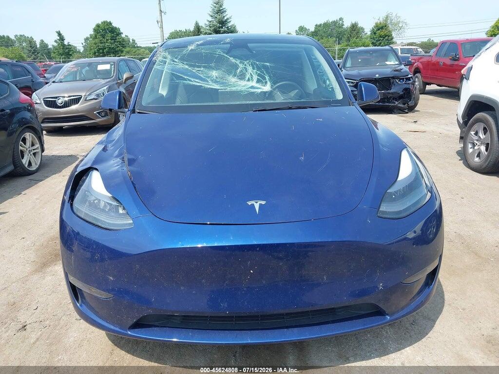 7SAYGDEF0PF965409 2023 TESLA MODEL Y photo no. 12