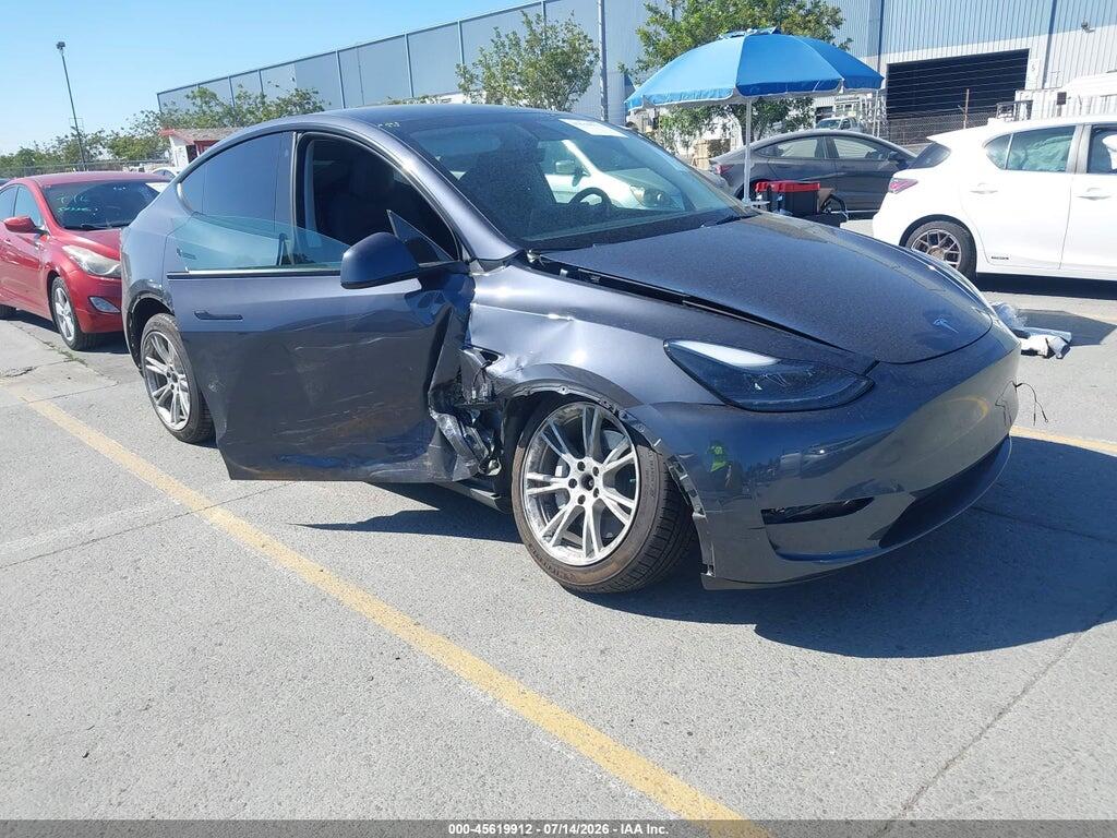 7SAYGDEEXPF748862 2023 TESLA MODEL Y photo no. 1