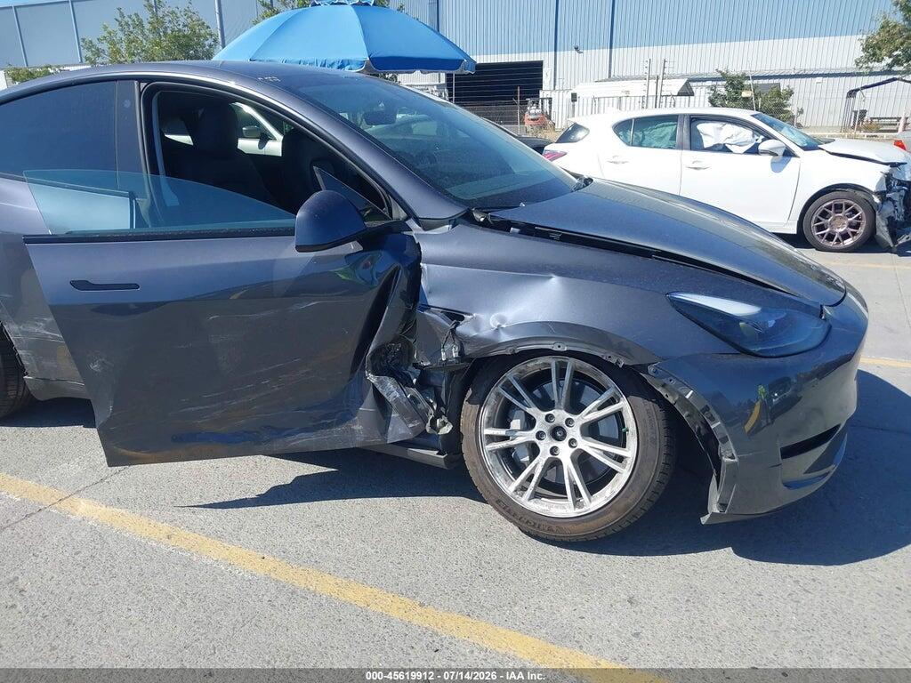 7SAYGDEEXPF748862 2023 TESLA MODEL Y photo no. 6
