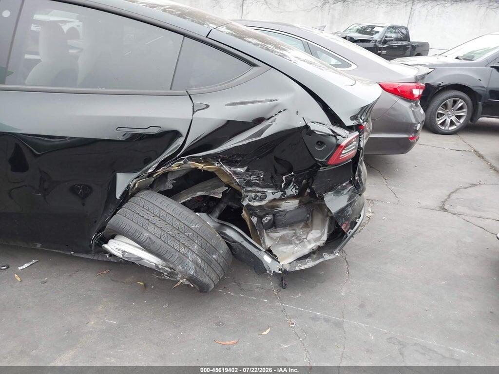 7SAYGAEE2PF646437 2023 TESLA MODEL Y photo no. 6