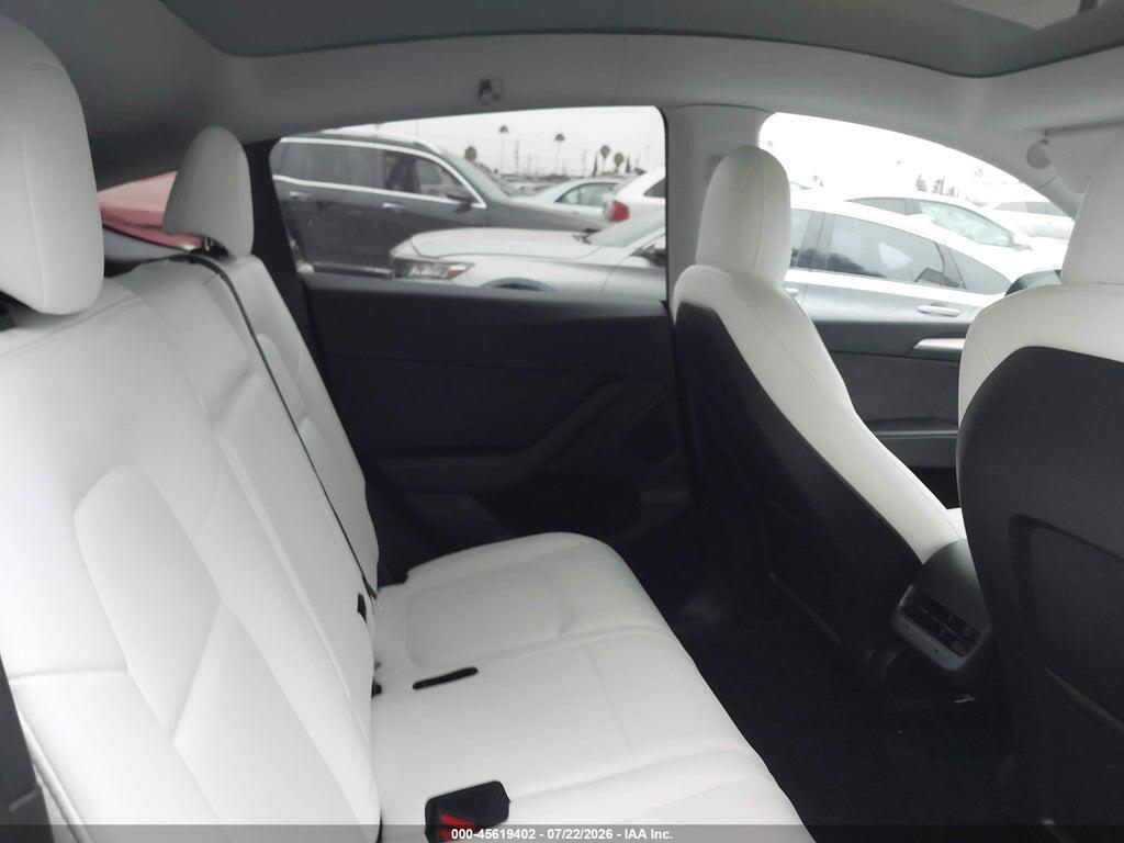 7SAYGAEE2PF646437 2023 TESLA MODEL Y photo no. 8
