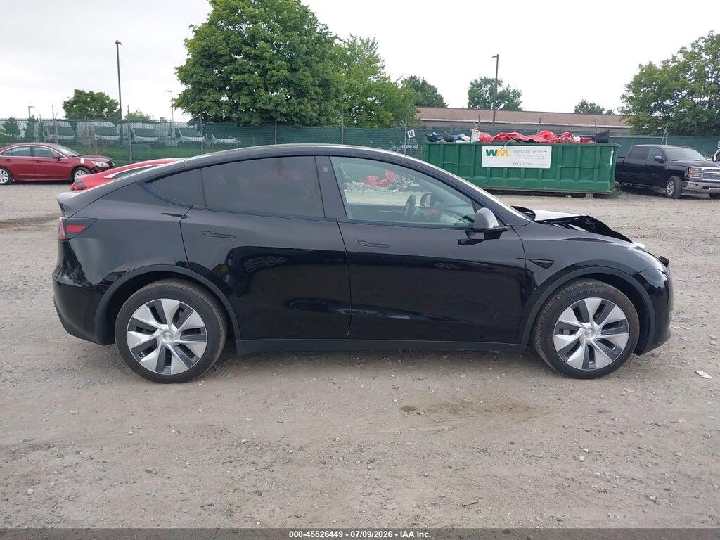 7SAYGDEE6PF757591 2023 TESLA MODEL Y photo no. 12