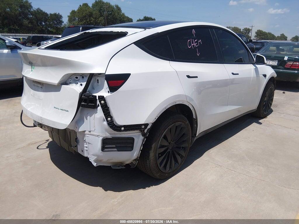 7SAYGDEE8PA147155 2023 TESLA MODEL Y photo no. 4