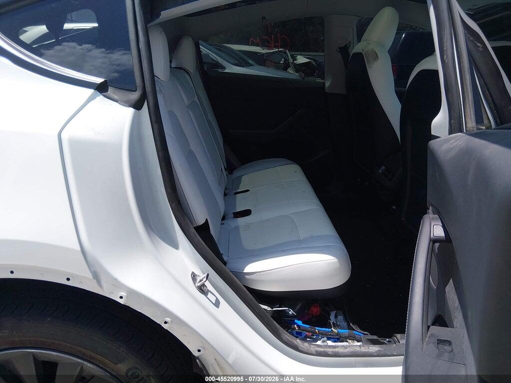 7SAYGDEE8PA147155 2023 TESLA MODEL Y photo no. 8
