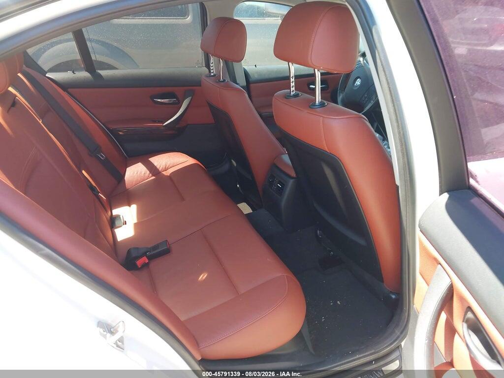 WBAPH5C54BA443077 2011 BMW 328I photo no. 8
