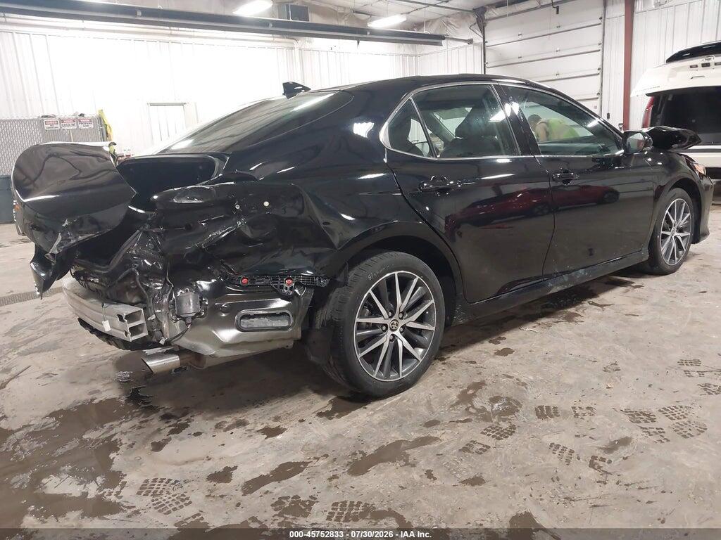 4T1F11BK8PU105590 2023 TOYOTA CAMRY photo no. 4