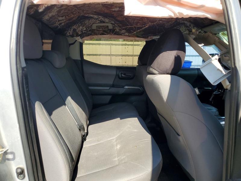 2017 TOYOTA TACOMA SR5 V6 — Фото 10 из 12