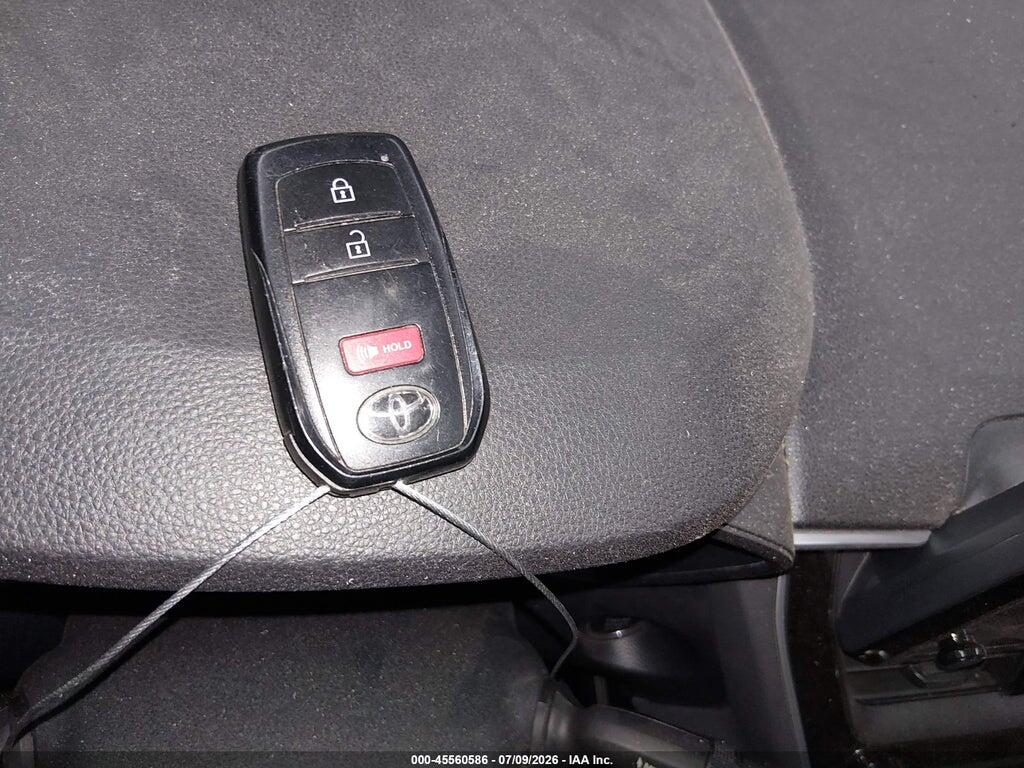 7MUCAAAGXPV057671 2023 TOYOTA COROLLA CROSS photo no. 11