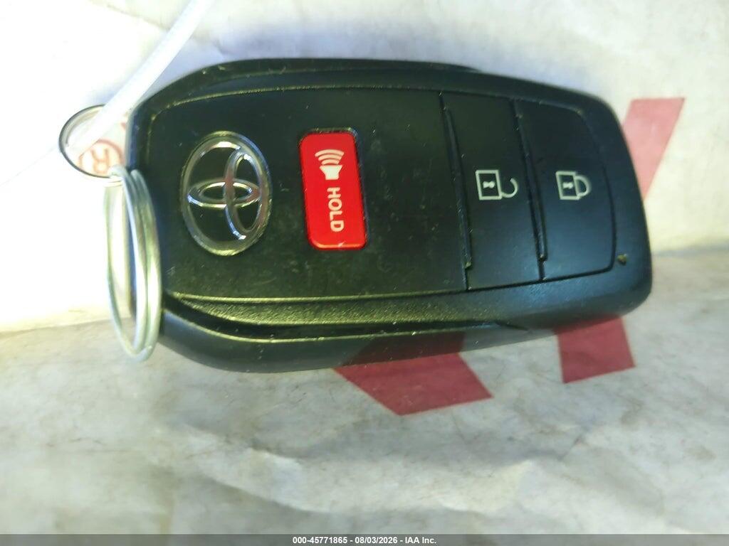 7MUFBABG0PV014790 2023 TOYOTA COROLLA CROSS HYBRID photo no. 11