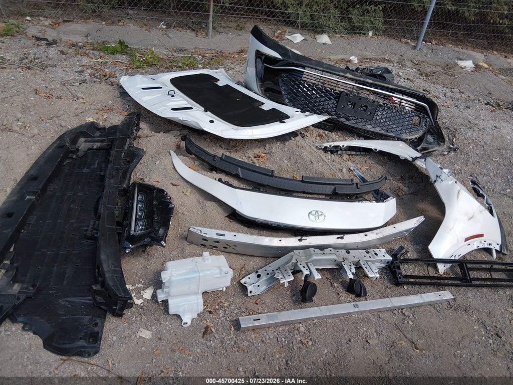 JTDAAAAF3P3015594 2023 TOYOTA CROWN photo no. 12