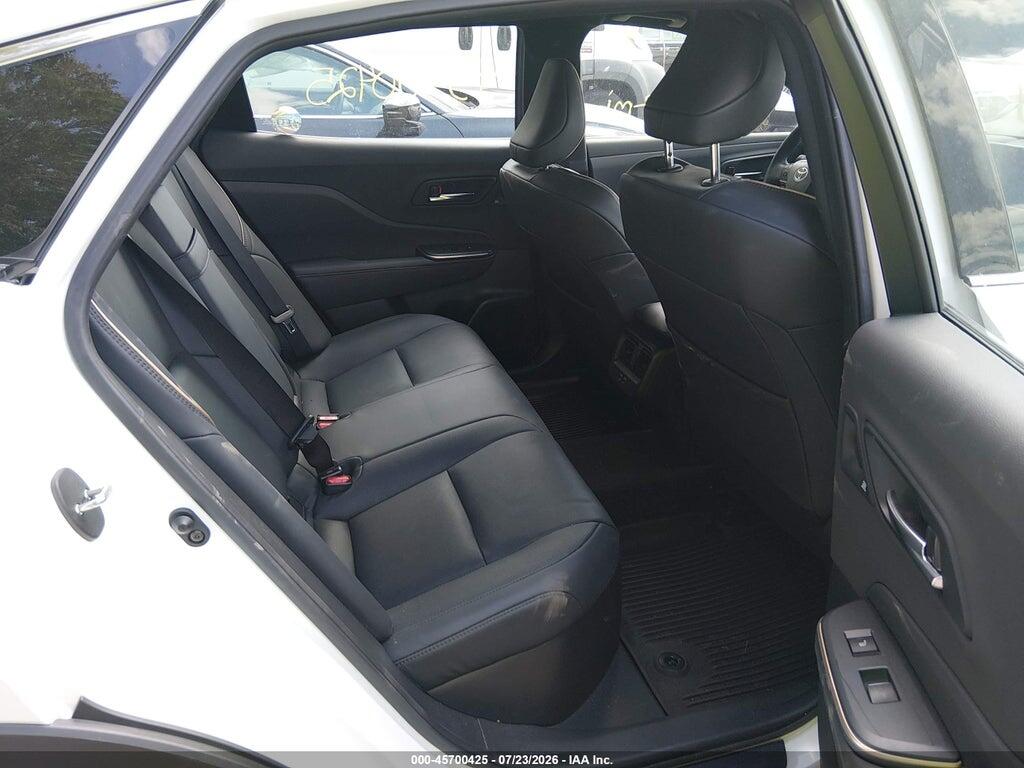 JTDAAAAF3P3015594 2023 TOYOTA CROWN photo no. 8