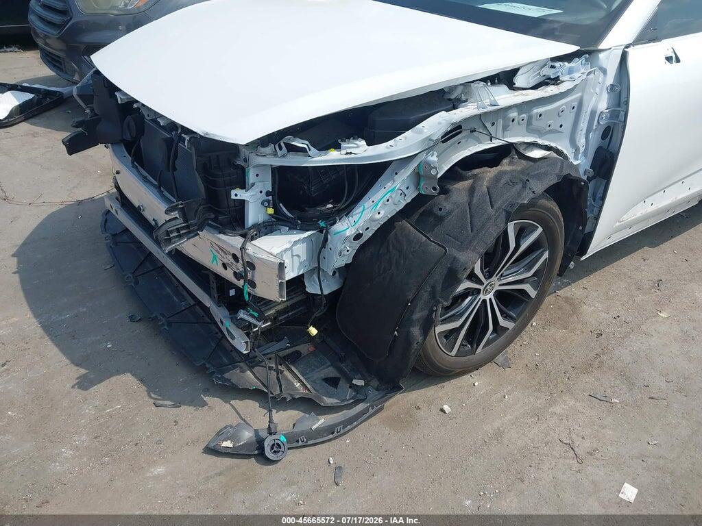JTDAAAAF0P3017142 2023 TOYOTA CROWN photo no. 6