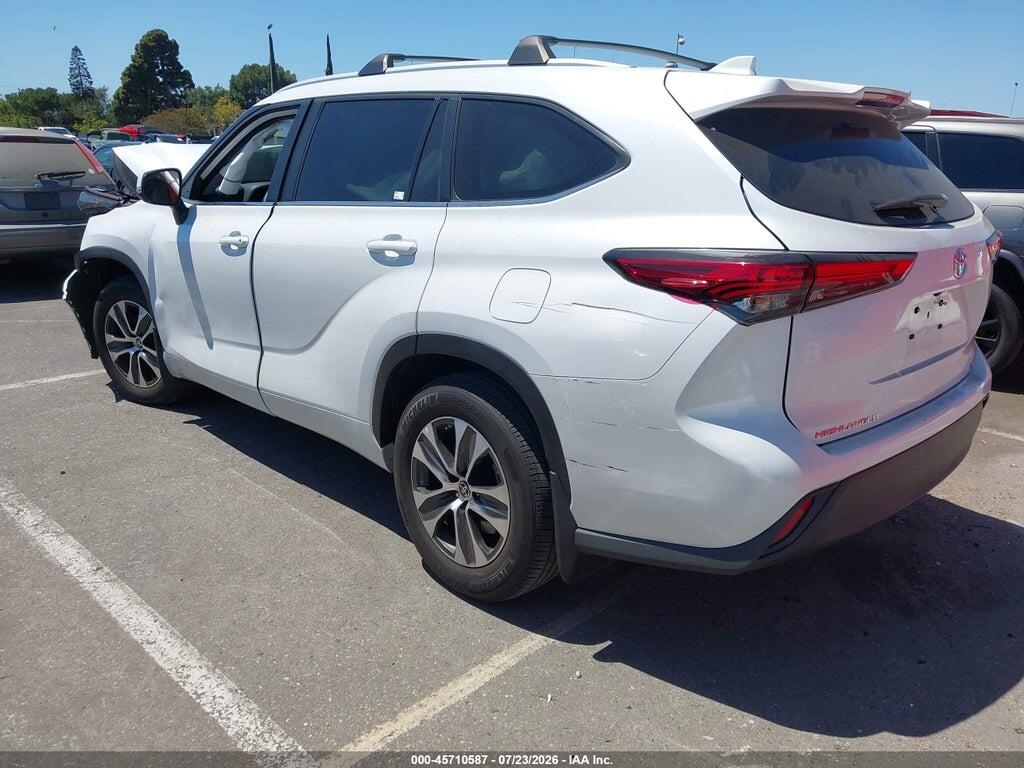 5TDKDRAH3PS043664 2023 TOYOTA HIGHLANDER photo no. 3