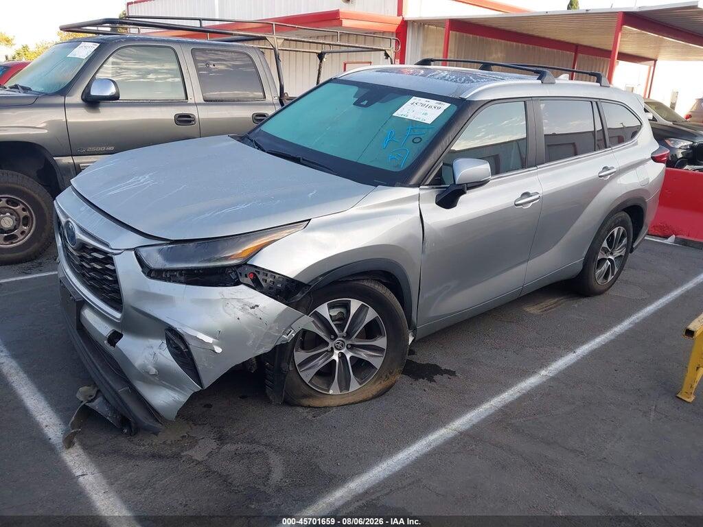 5TDKARAH8PS523594 2023 TOYOTA HIGHLANDER photo no. 2