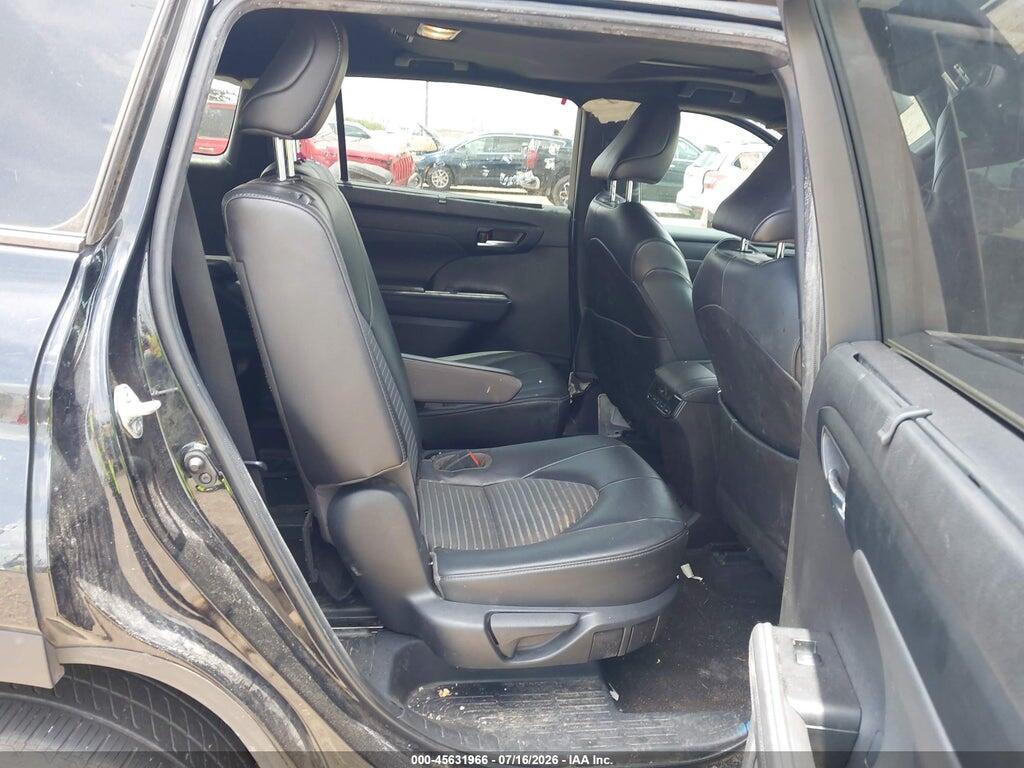 5TDKDRAH0PS019368 2023 TOYOTA HIGHLANDER photo no. 8