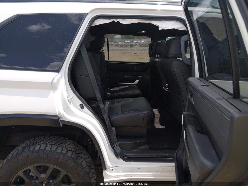 7SVAAABA4PX018280 2023 TOYOTA SEQUOIA photo no. 8