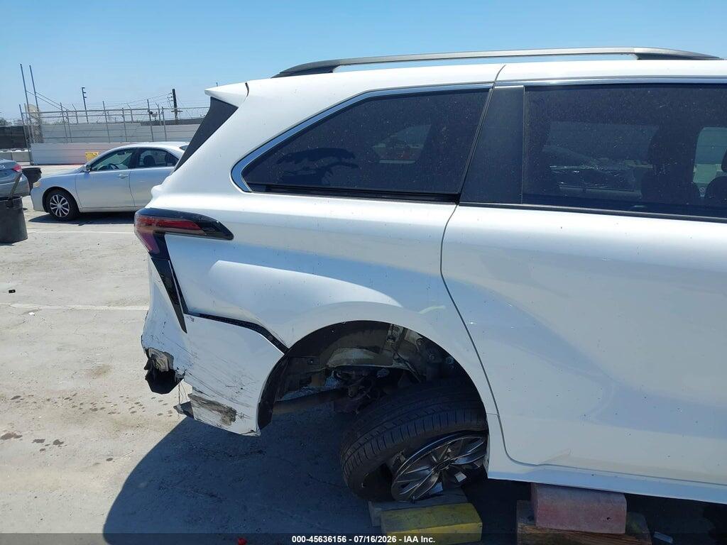5TDKRKEC6PS161084 2023 TOYOTA SIENNA photo no. 6