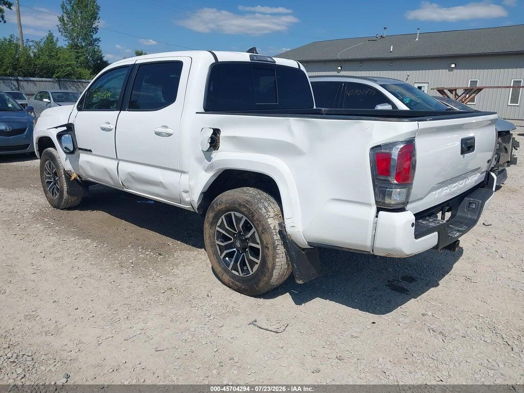 3TMCZ5AN0PM623605 2023 TOYOTA TACOMA photo no. 3