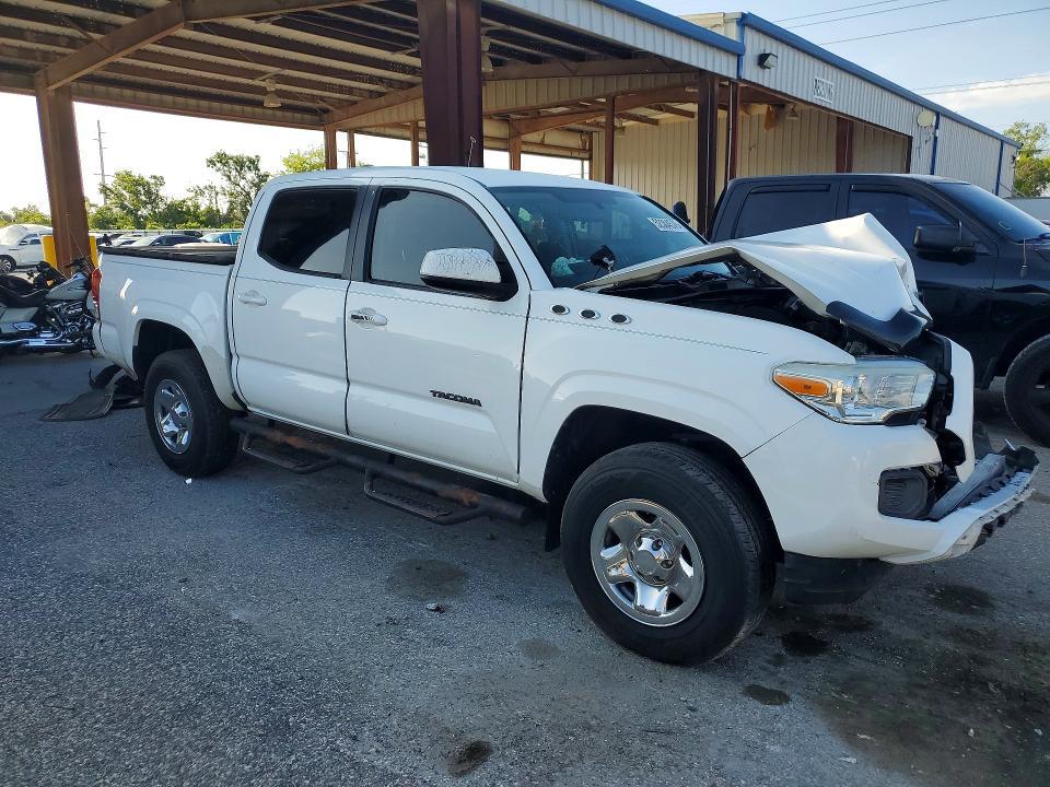 2017 TOYOTA TACOMA SR — Фото 4 из 12